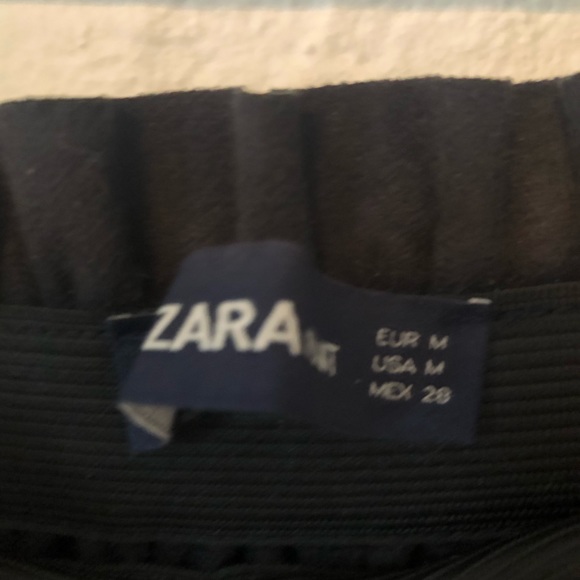 Zara faux leather skirt - Picture 2 of 2